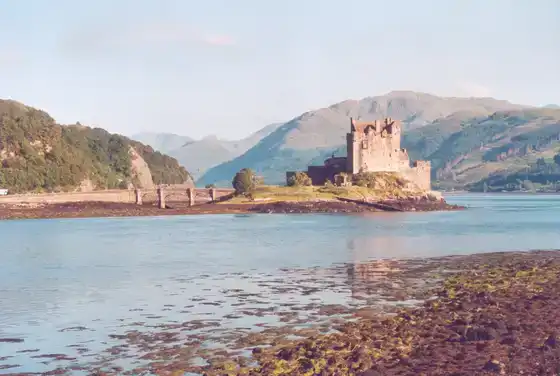 Eilean Donan Castle au bord de l’eau, Highlands