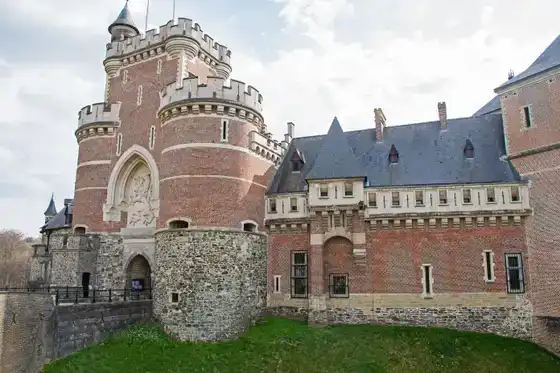 Château de Gaasbeek, extérieur